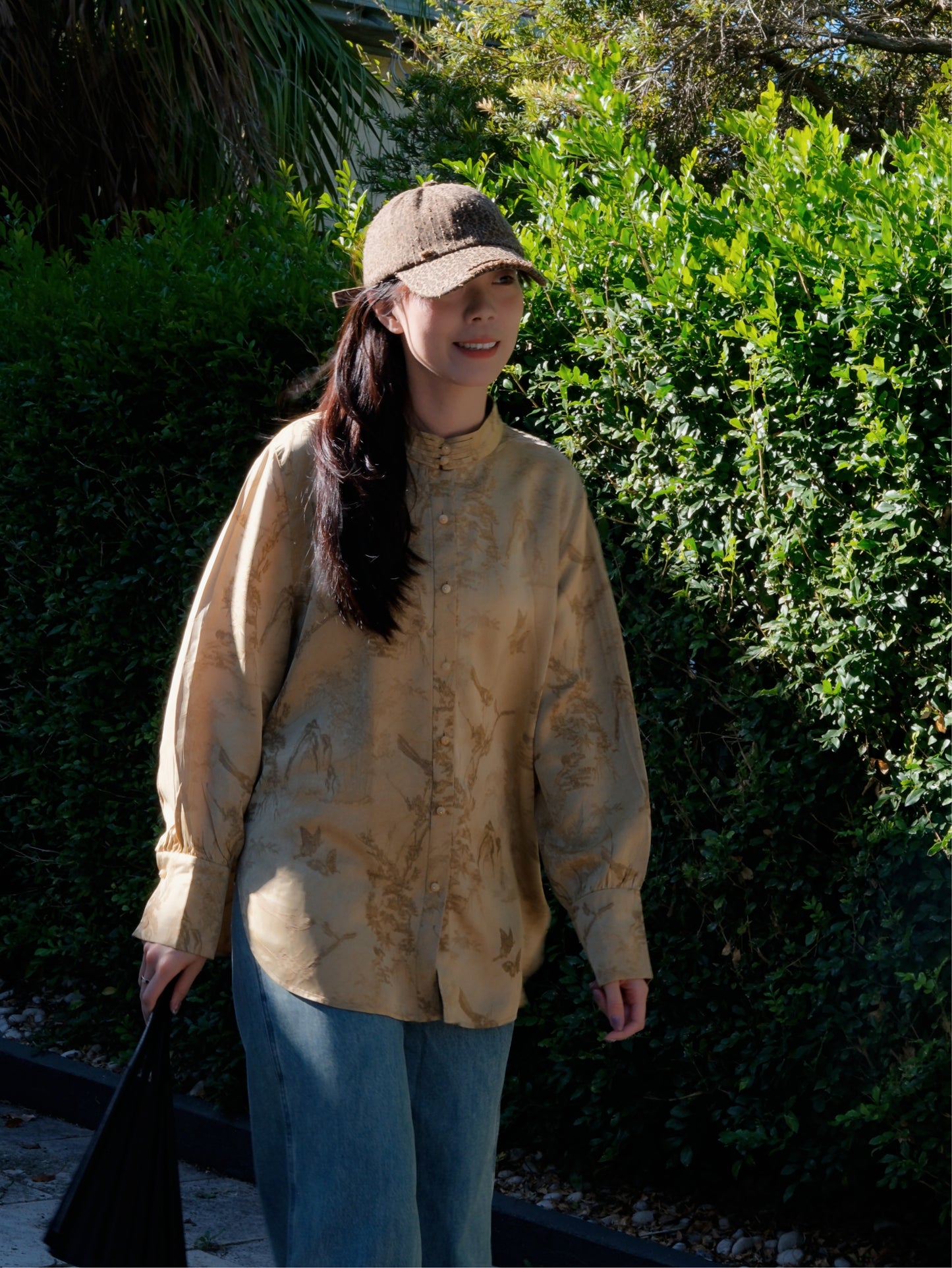 Ink-wash print natural colour mandarin collar shirt 