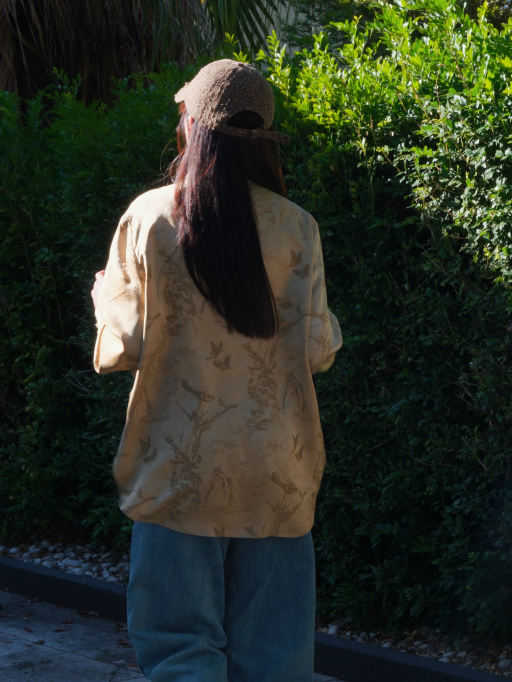 Ink-wash print natural colour mandarin collar shirt - back