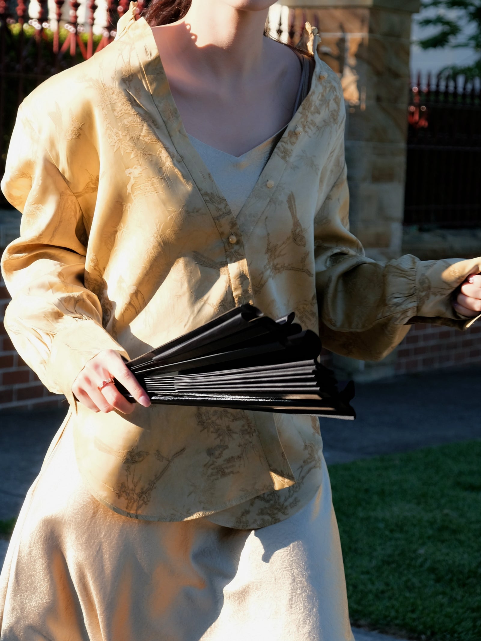 Ink-wash print natural colour shirt